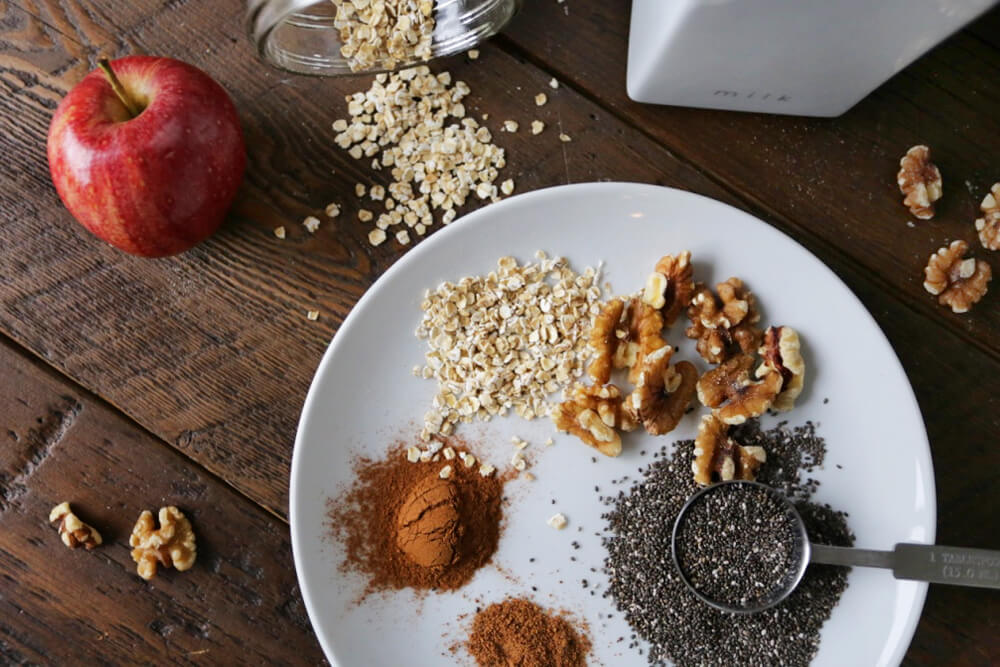 Apple Cinnamon Overnight Oats