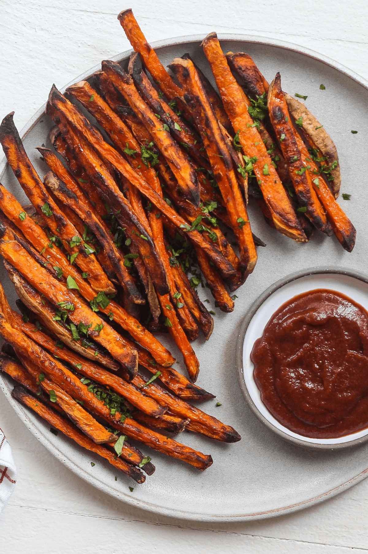 How to Make Crispy Sweet Potato Fries in Your Oven That Aren't Soggy: Sweet Potato Fries