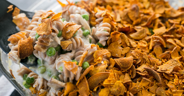 20 Healthy Meals to Make with Non-Perishable Foods: Tuna Noodle Casserole