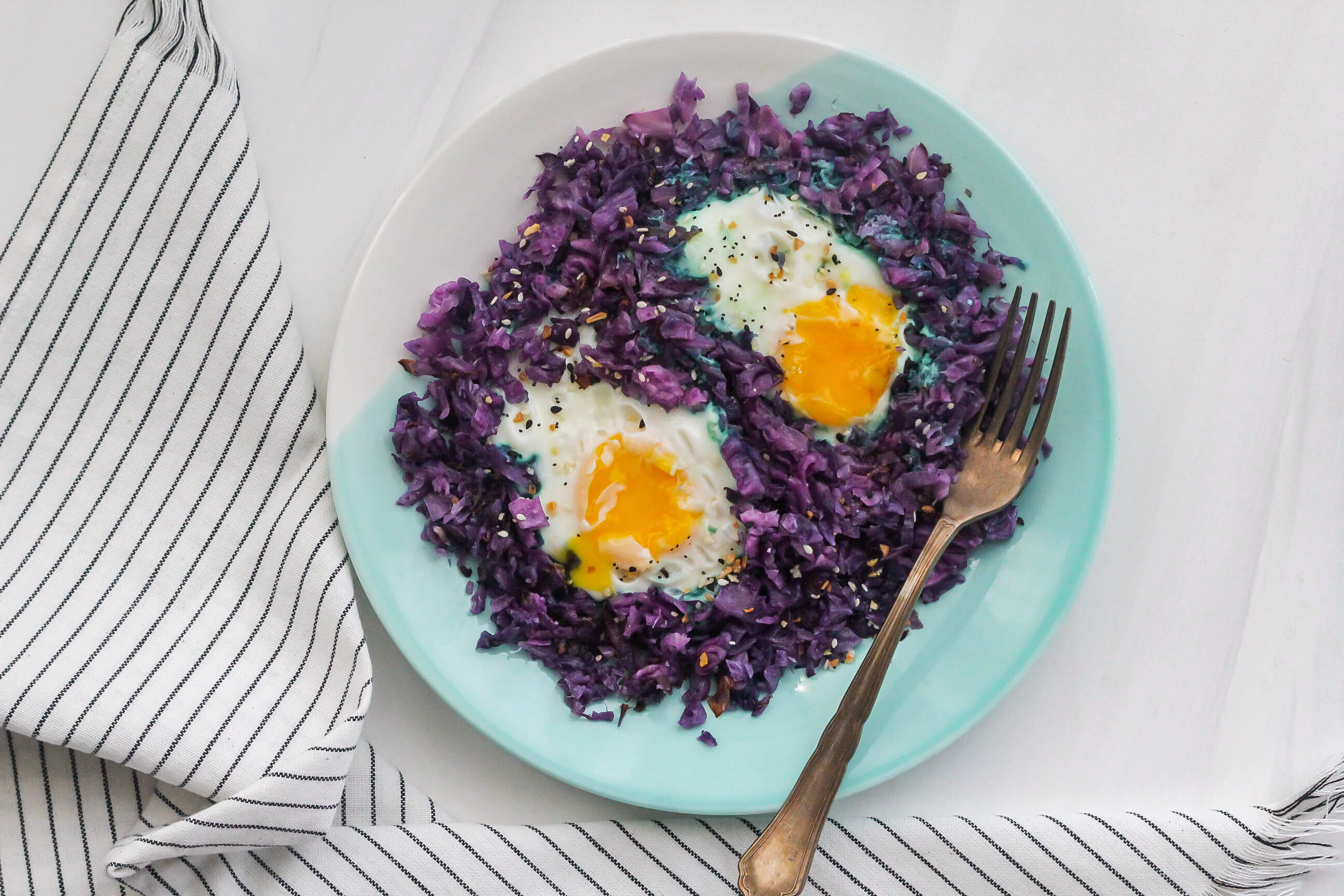 20 Healthy Meals to Help Your Clients Eat Healthy on a Tight Budget: Cabbage Egg Nests