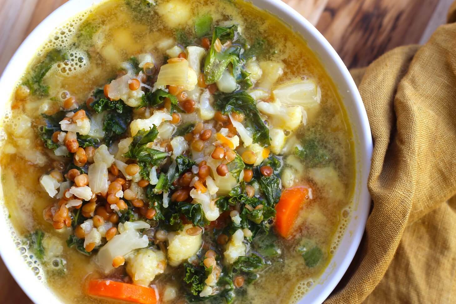 20 Freezer Friendly Meal Ideas: Cauliflower, Kale & Lentil Detox Soup