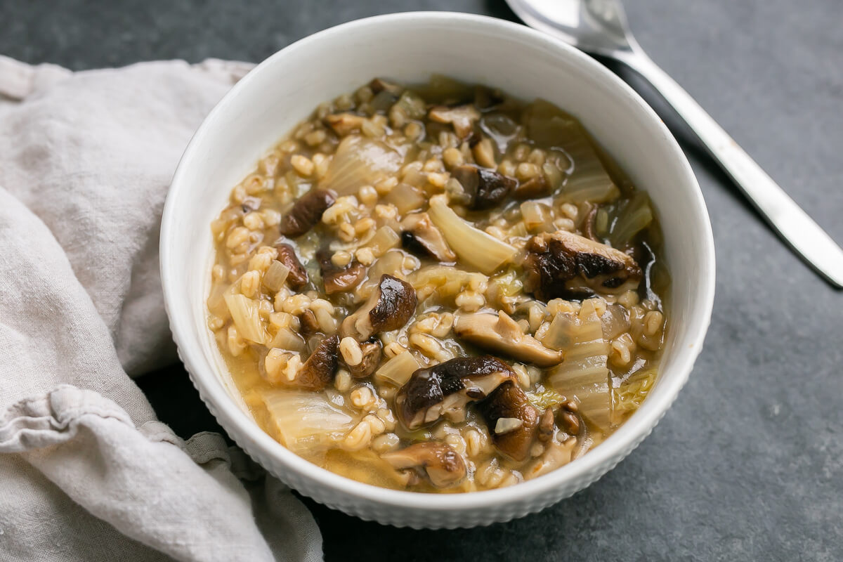 20 Low-Fat Oil-Free Meals Your Clients Will Love: Shiitake Mushroom Barley Soup
