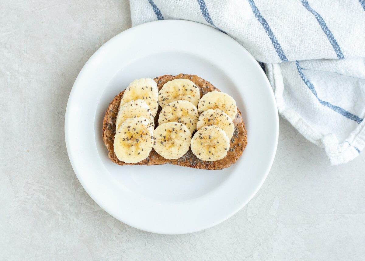 20 High Protein, Plant-Based Meals Your Clients Will Love: Almond, Chia & Banana Toast
