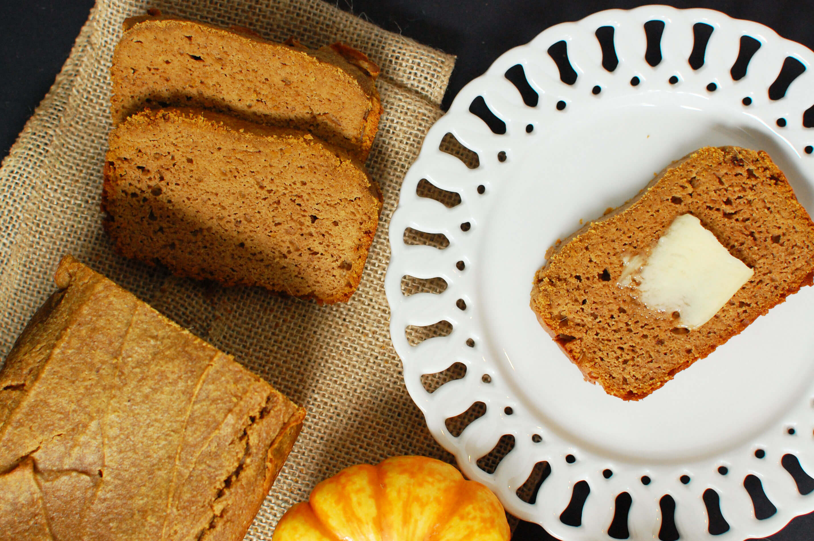 20 Healthy Fall & Thanksgiving Meal Ideas Your Clients Will Love: Pumpkin Loaf
