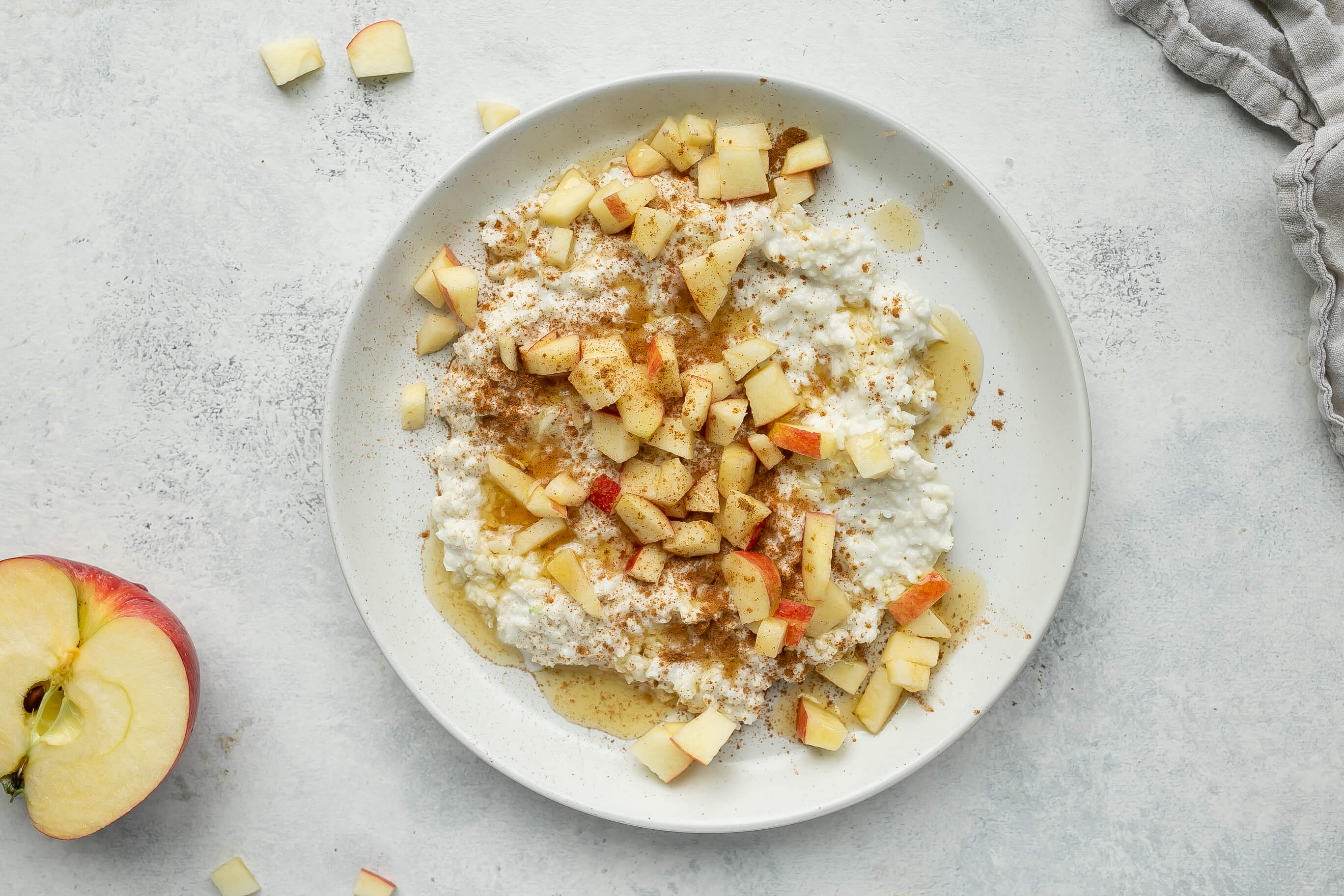 5 Ingredient Meal Ideas Your Clients Will Love: Apple Cinnamon Cauliflower Porridge