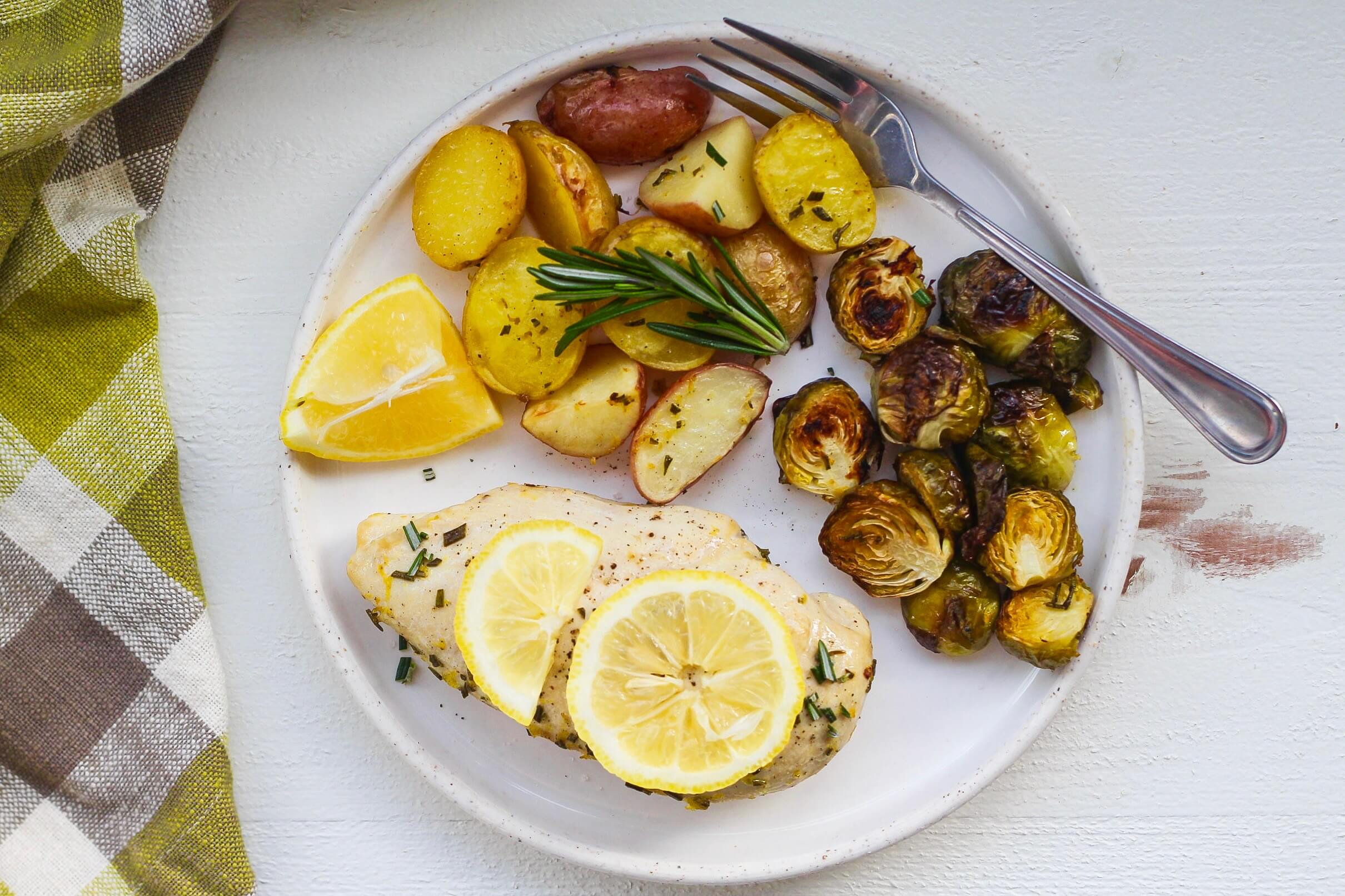 21 One PanMeal Ideas Your Clients Will Love: One Pan Lemon Chicken