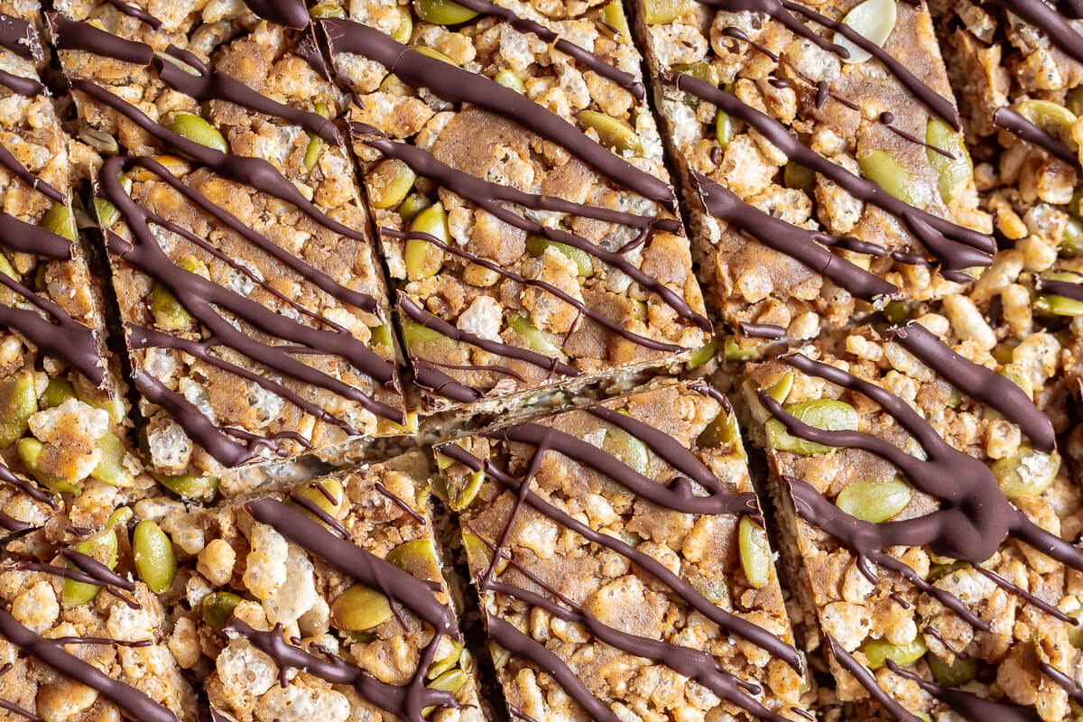 20 Meals Ideas for Kid-Friendly Meal Plans: Chocolate Pumpkin Energy Bars