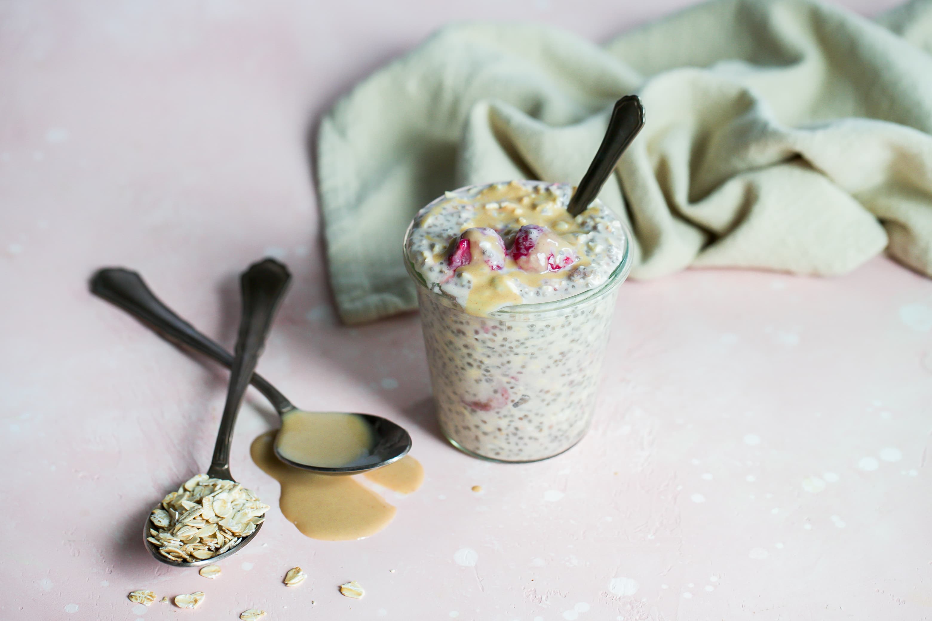 20 Meals Your Postnatal Clients Will Love:Strawberry Tahini Overnight Oats