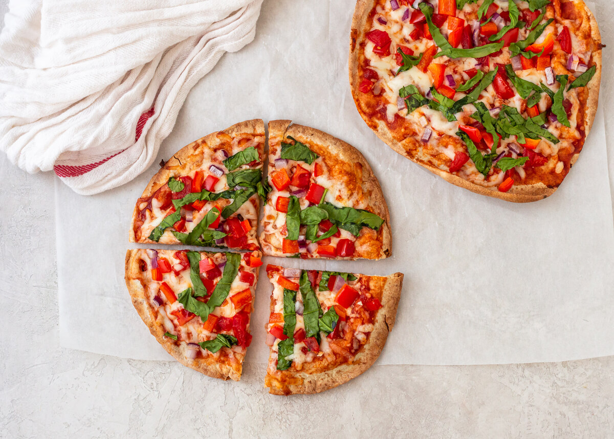 20 Meals Ideas for Kid-Friendly Meal Plans: Veggie Pita Pizza