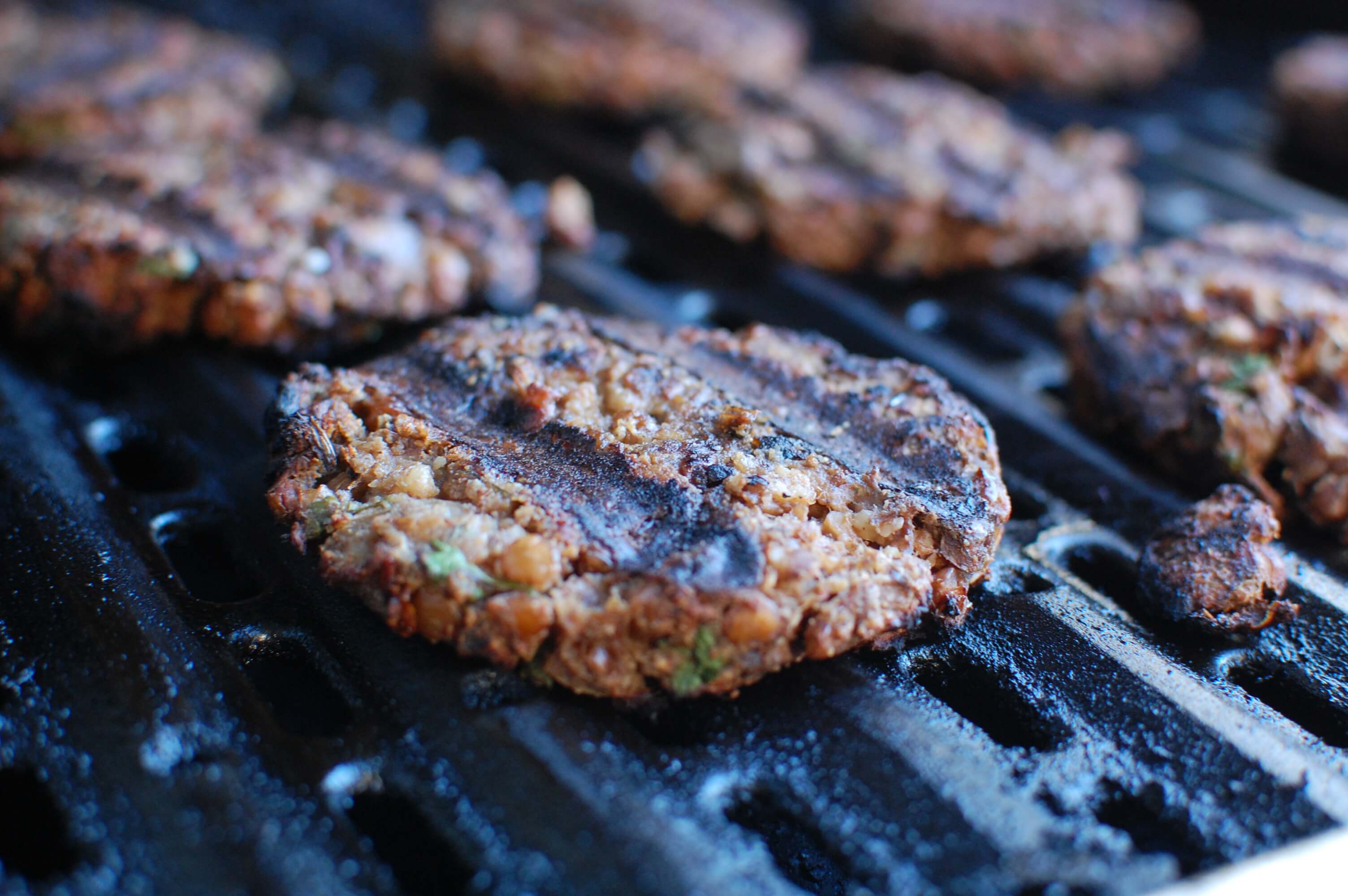 20 Meal Ideas Your Clients Can Grill This Summer: Mushroom Lentil Burgers
