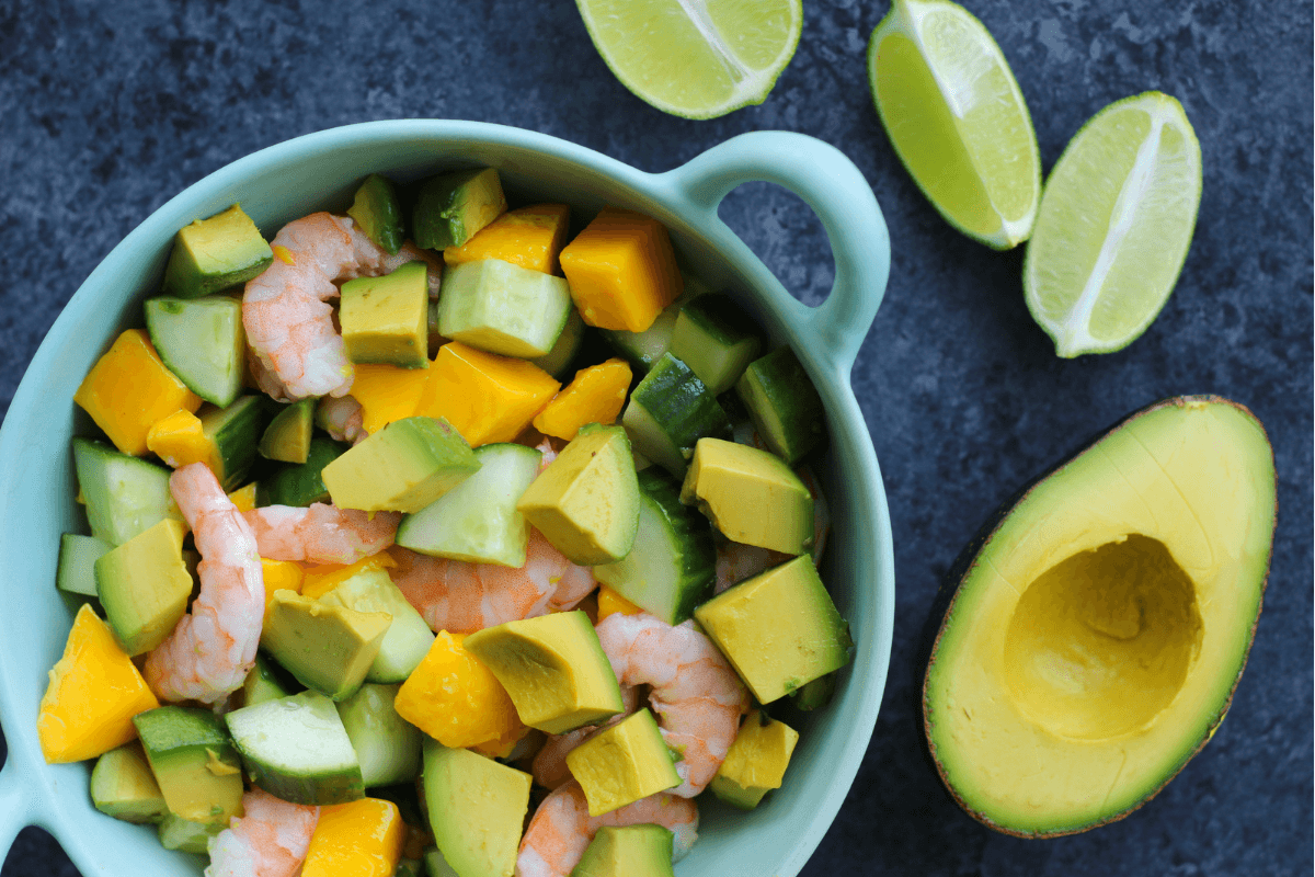 20 Low Oxalate Meals Your Clients Will Love: Shrimp, Mango & Avocado Salad