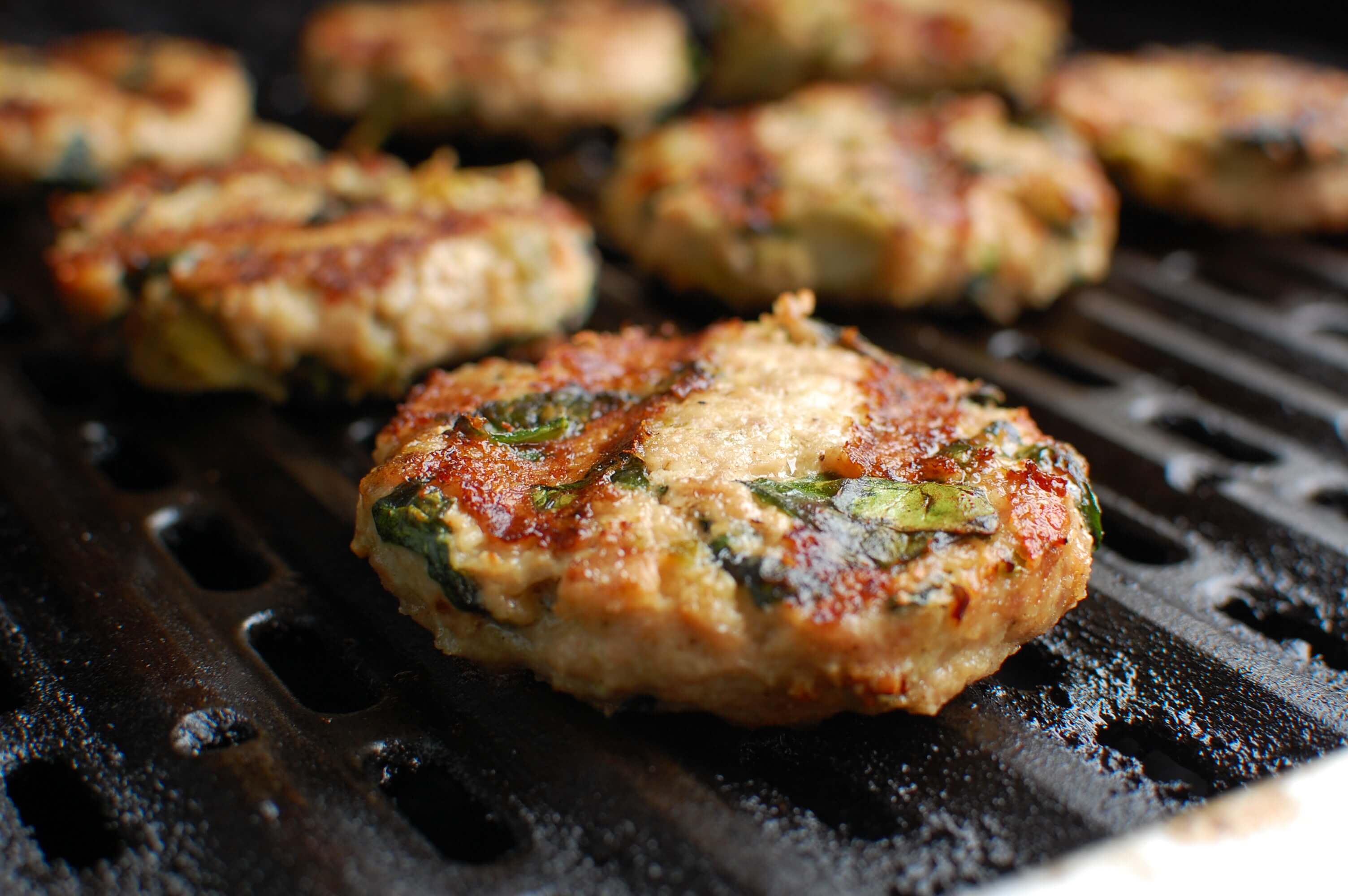 20 Meal Ideas Your Clients Can Grill This Summer: Spinach & Artichoke Turkey Burgers with Roasted Tomato Mayo